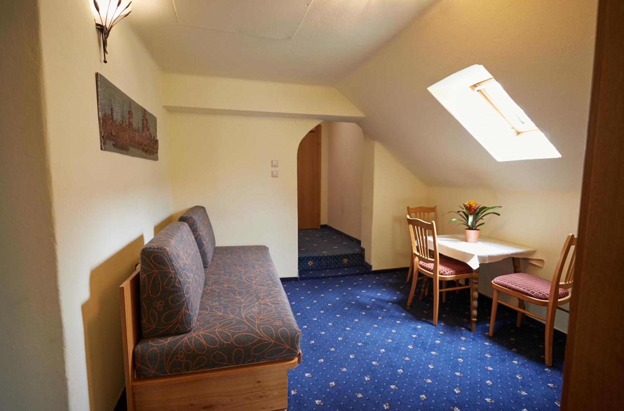 Hotel Gasthof Stenitzer 恩斯塔尔豪斯 外观 照片