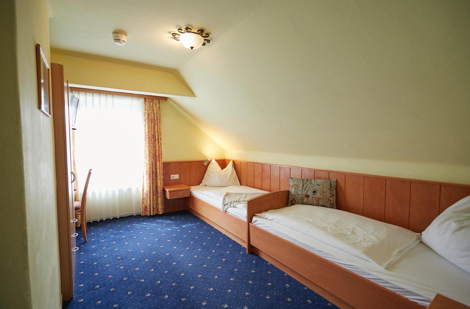 Hotel Gasthof Stenitzer 恩斯塔尔豪斯 外观 照片