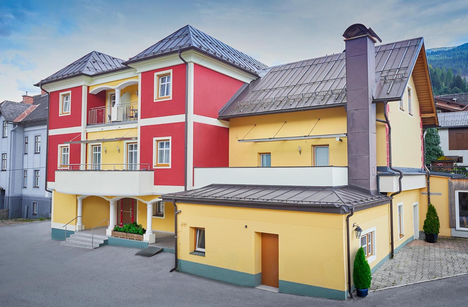 Hotel Gasthof Stenitzer 恩斯塔尔豪斯 外观 照片