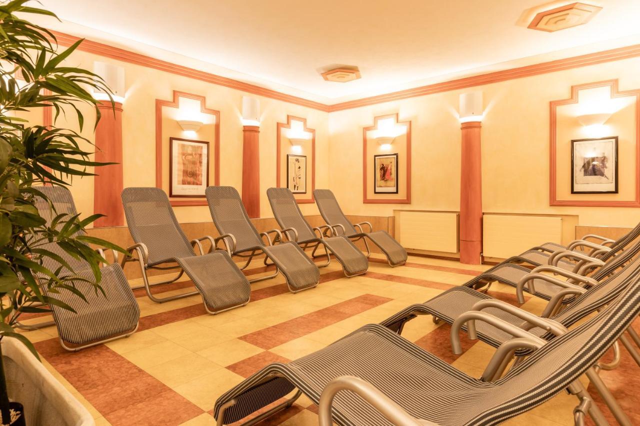 Hotel Gasthof Stenitzer 恩斯塔尔豪斯 外观 照片